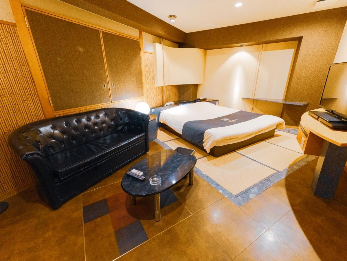 Glamrose -Adult Only- Hotell Gotemba Exteriör bild